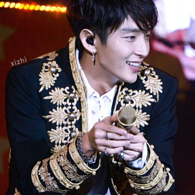 Foto terbaru dari Lee Joongi