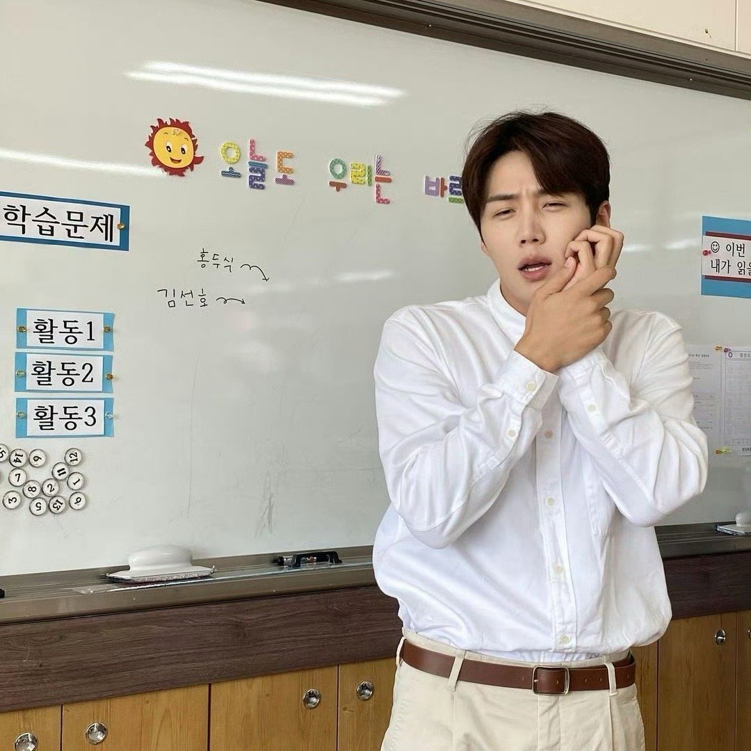 Behind-the-scenes cut of Kim Seonho