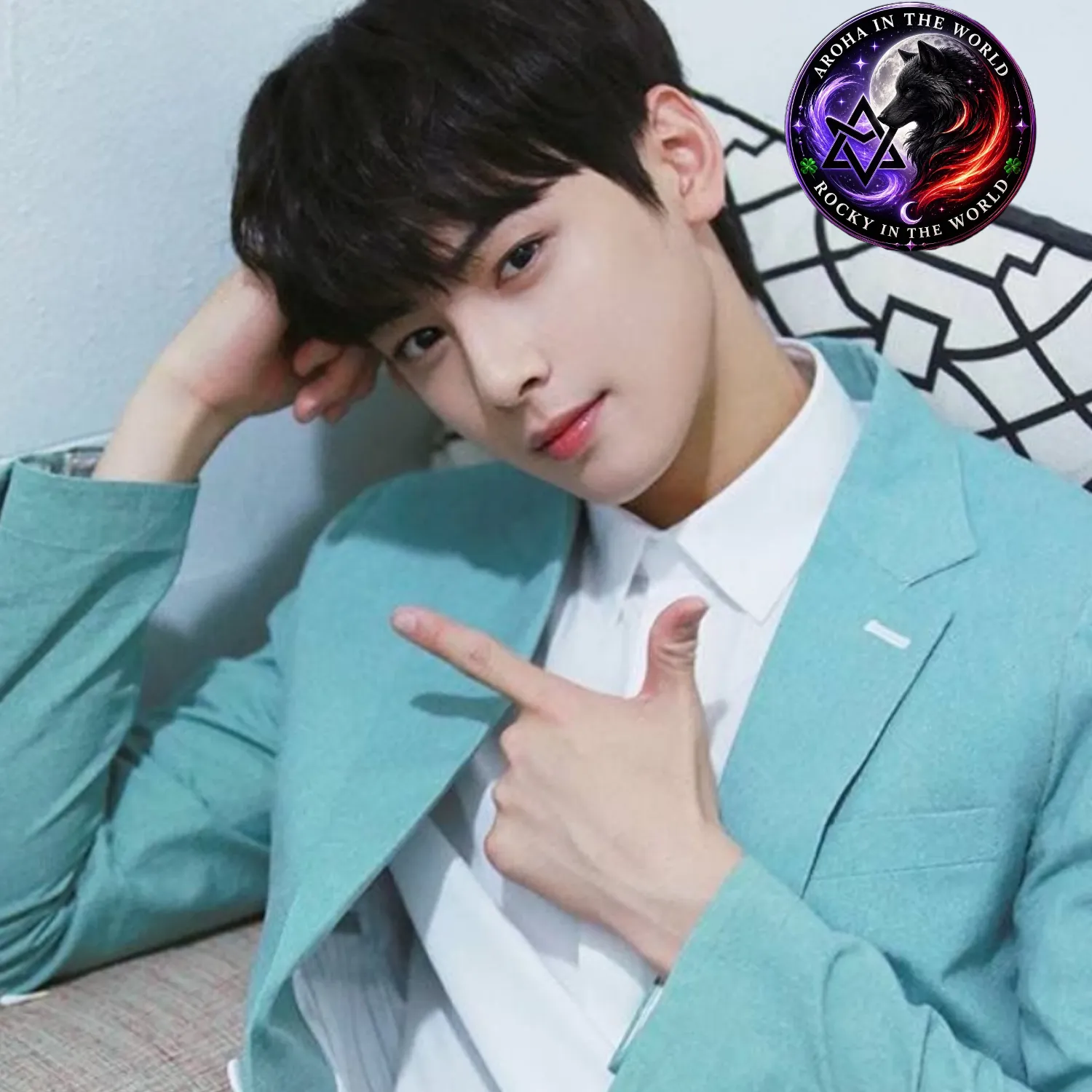 A moment captured by a fan of Cha Eunwoo