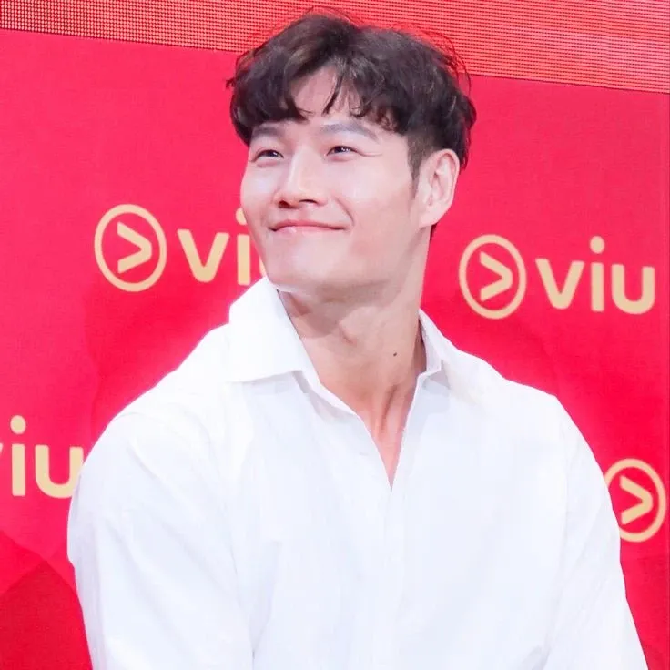 A moment captured by a fan of Kim Jongkook