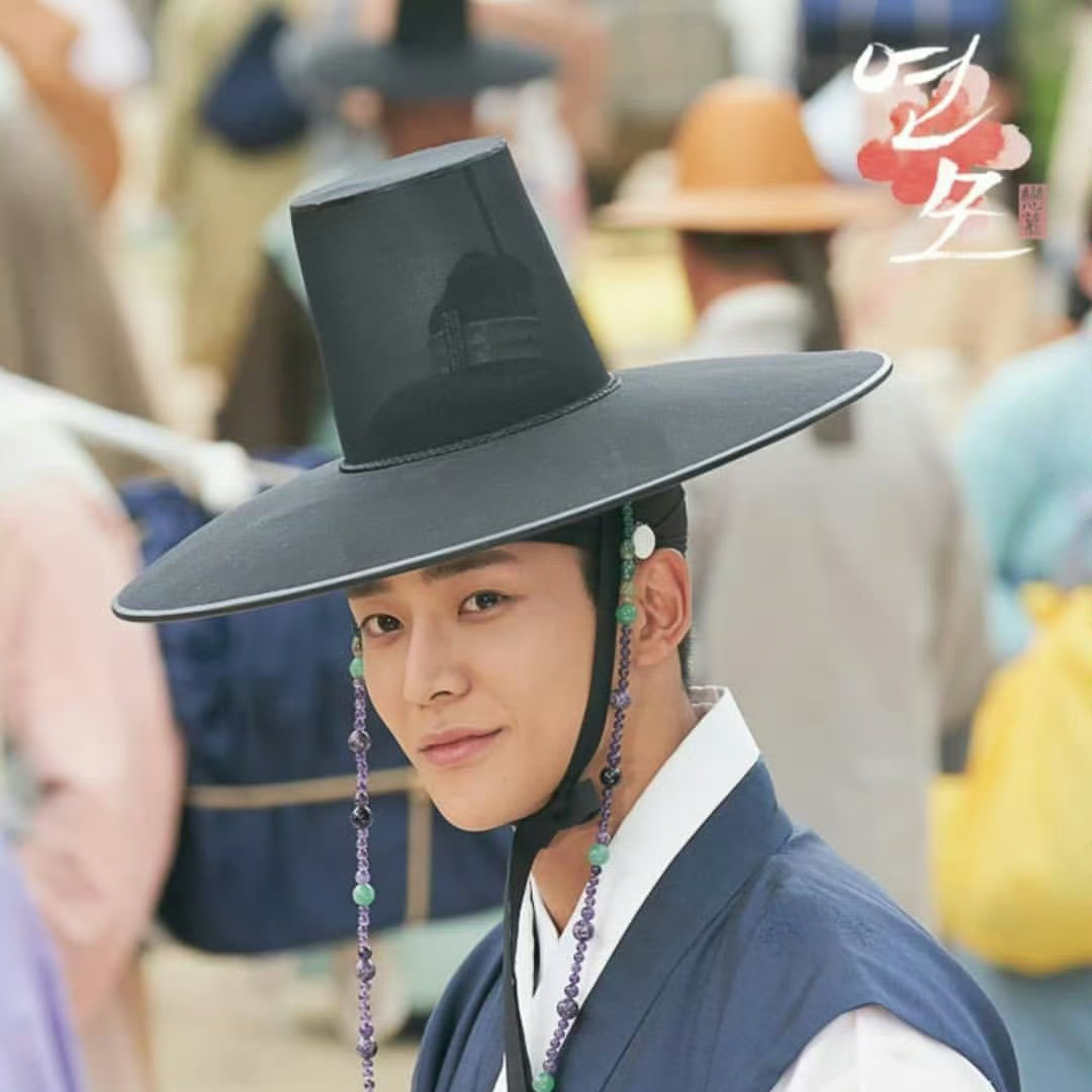Foto kegiatan terbaru dari Rowoon