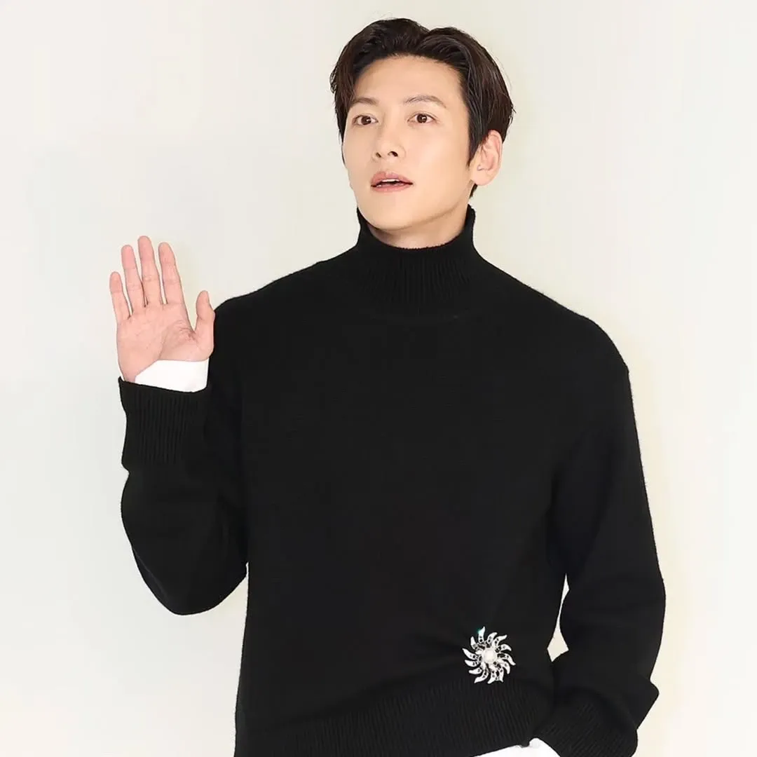 Latest photo of Ji Changwook