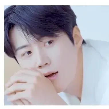 Cuplikan di balik layar dari Kim Seonho