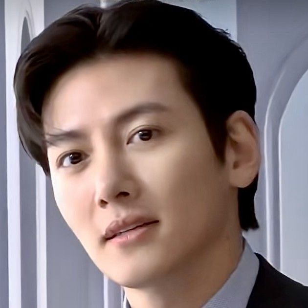 チ・チャンウクの最近の活動ショット