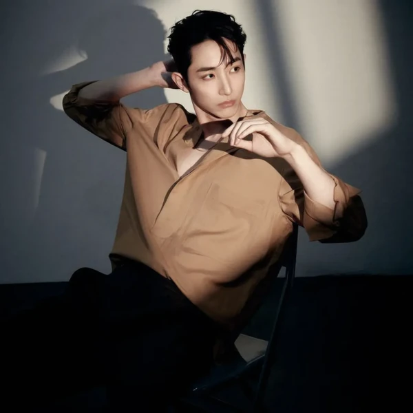 Today’s standout profile photo of Lee Soohyuk on Choeaedol Celeb