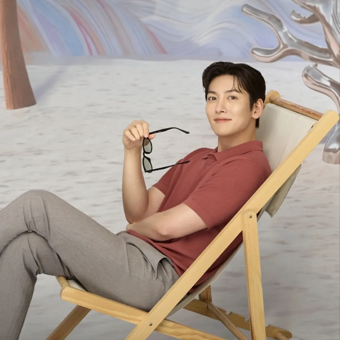 Latest photo of Ji Changwook