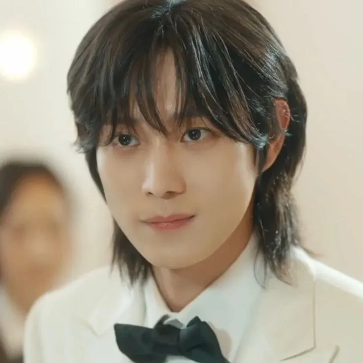 Latest photo of Kim Youngdae