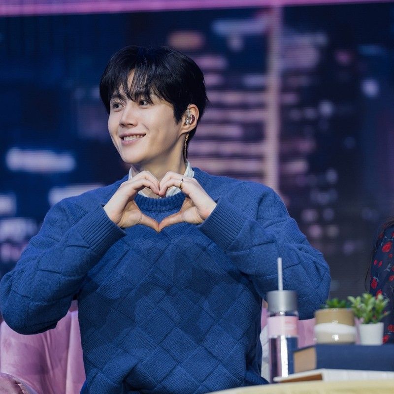 Latest photo of Kim Seonho