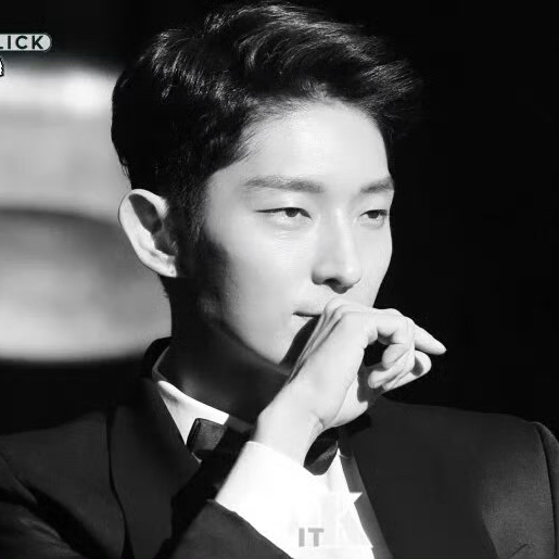 Latest photo of Lee Joongi