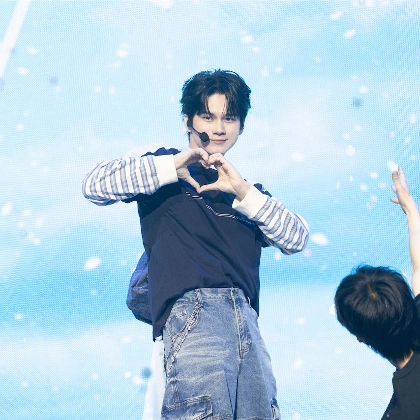 Foto terbaru dari Ong Seongwu