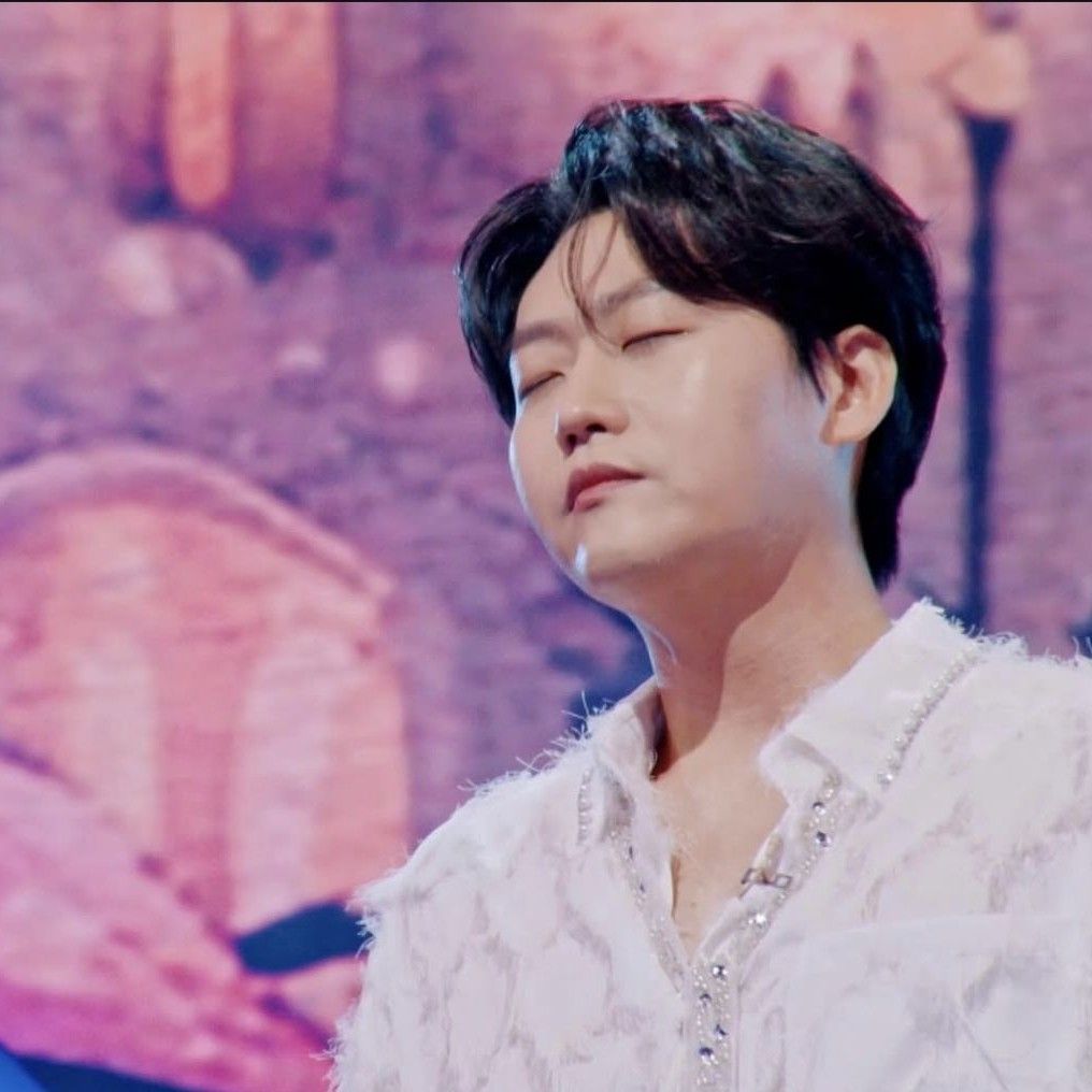 Recent activity shot of Min Soohyun