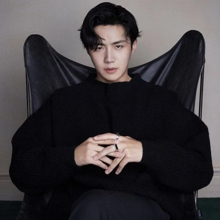 Latest photo of Kim Seonho