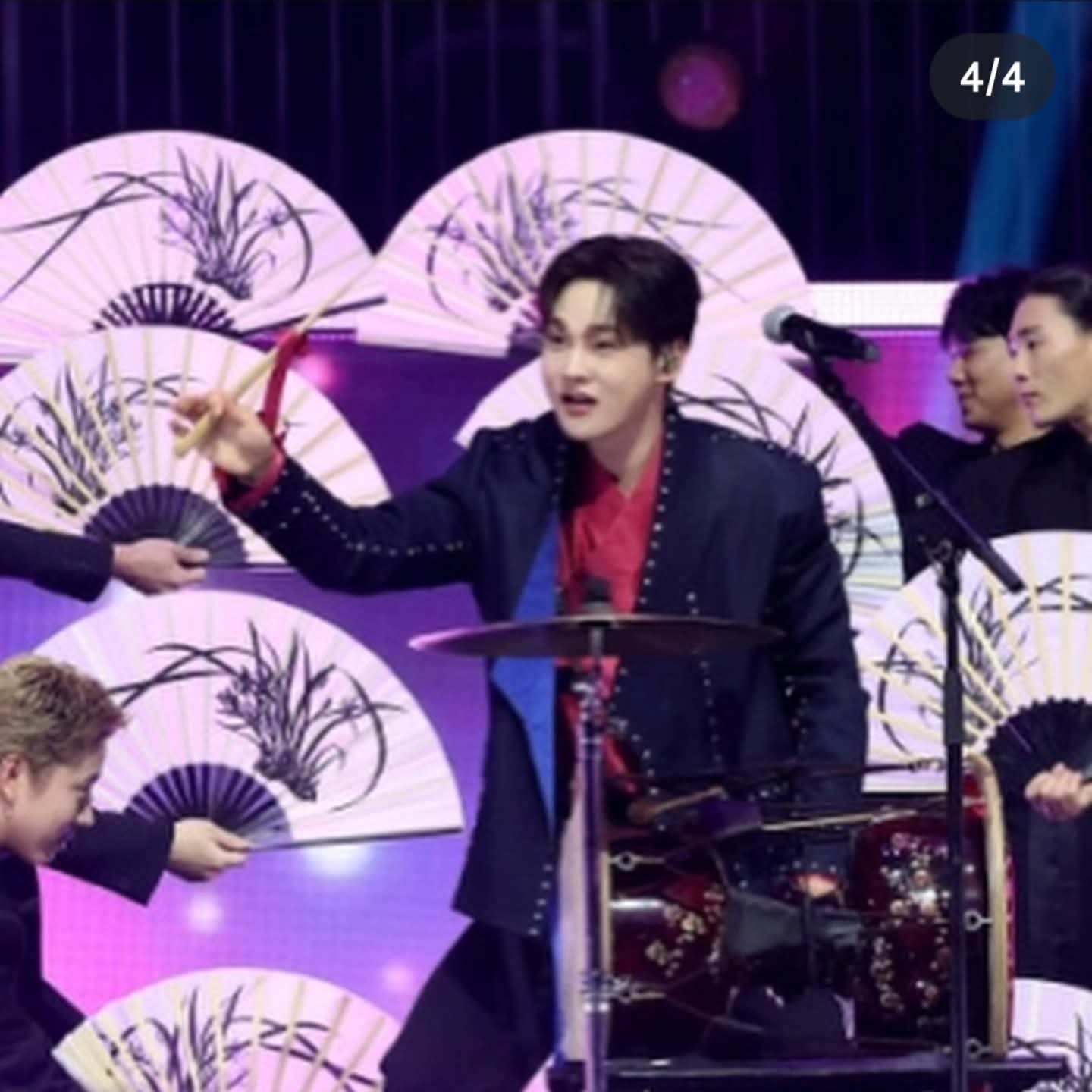 A moment captured by a fan of Park Seojin