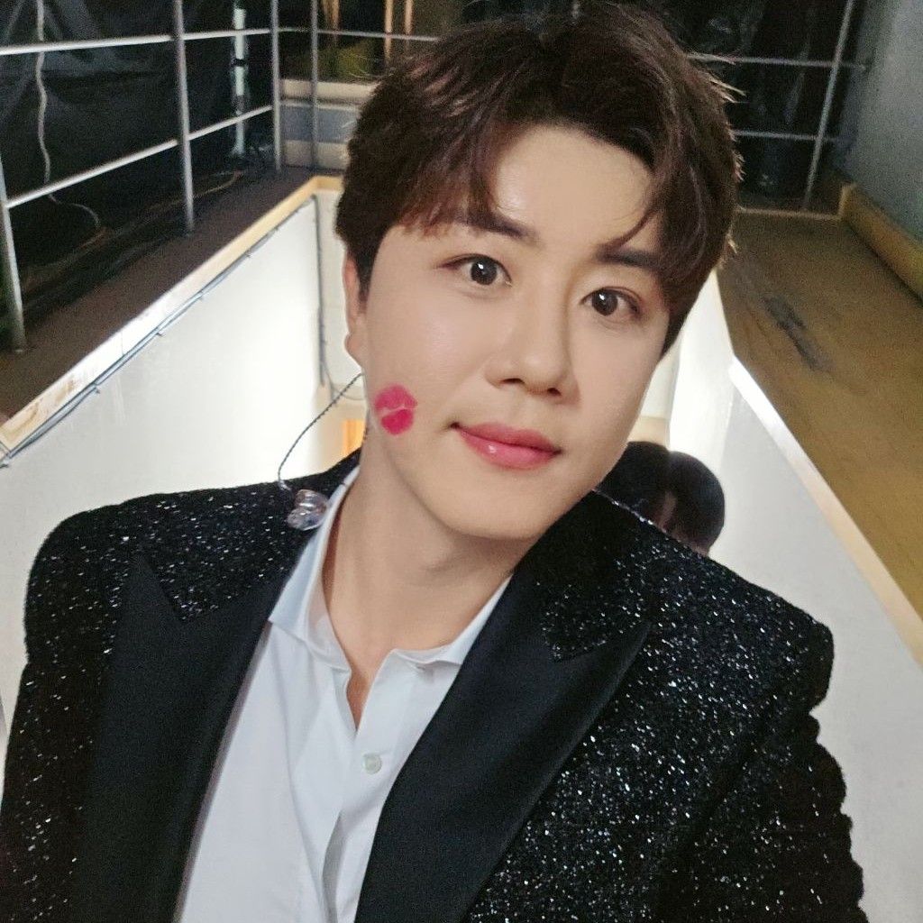 Behind-the-scenes cut of Jin Haesung