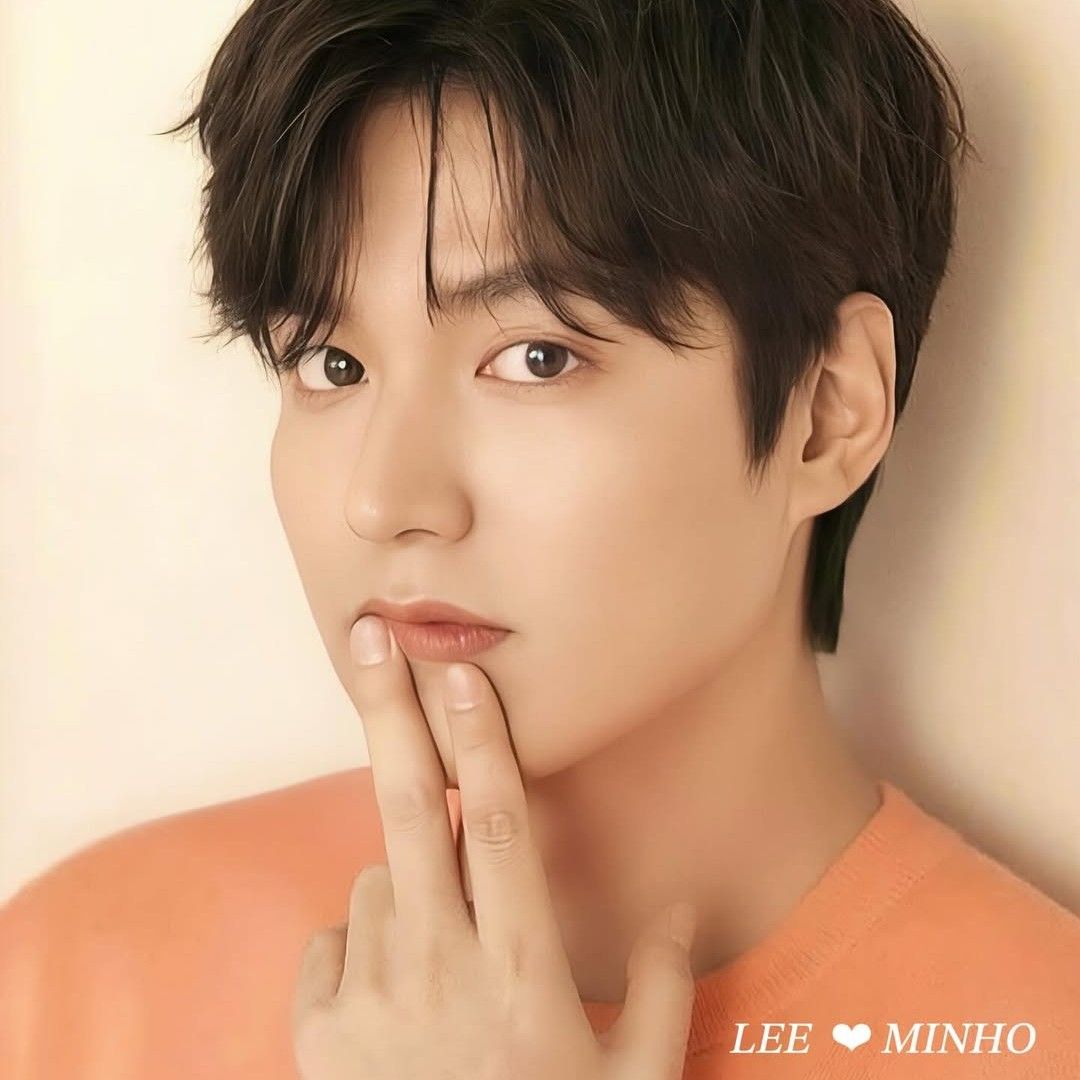 Recent activity shot of Lee Minho