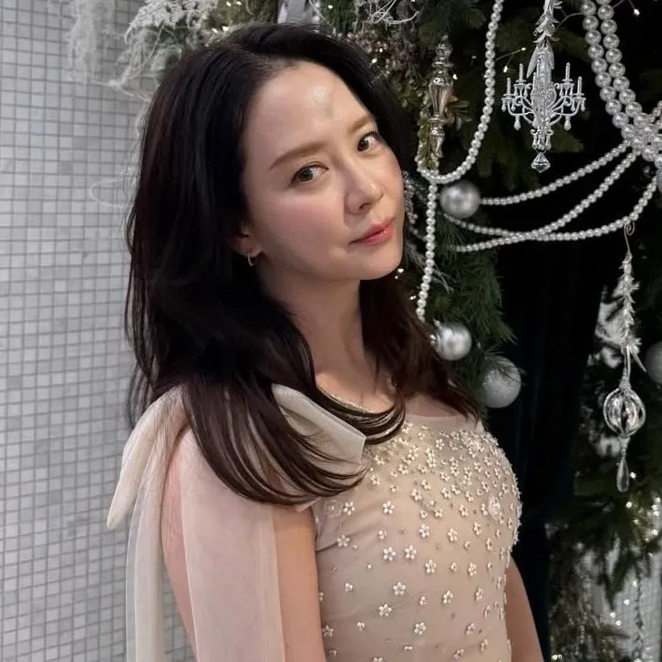 Momen yang diabadikan oleh penggemar Song Jihyo