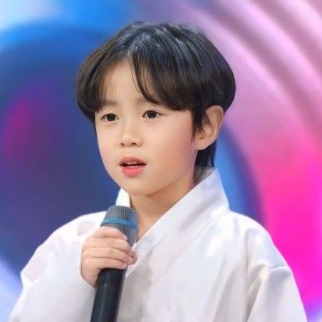 Recent activity shot of You Jiwoo