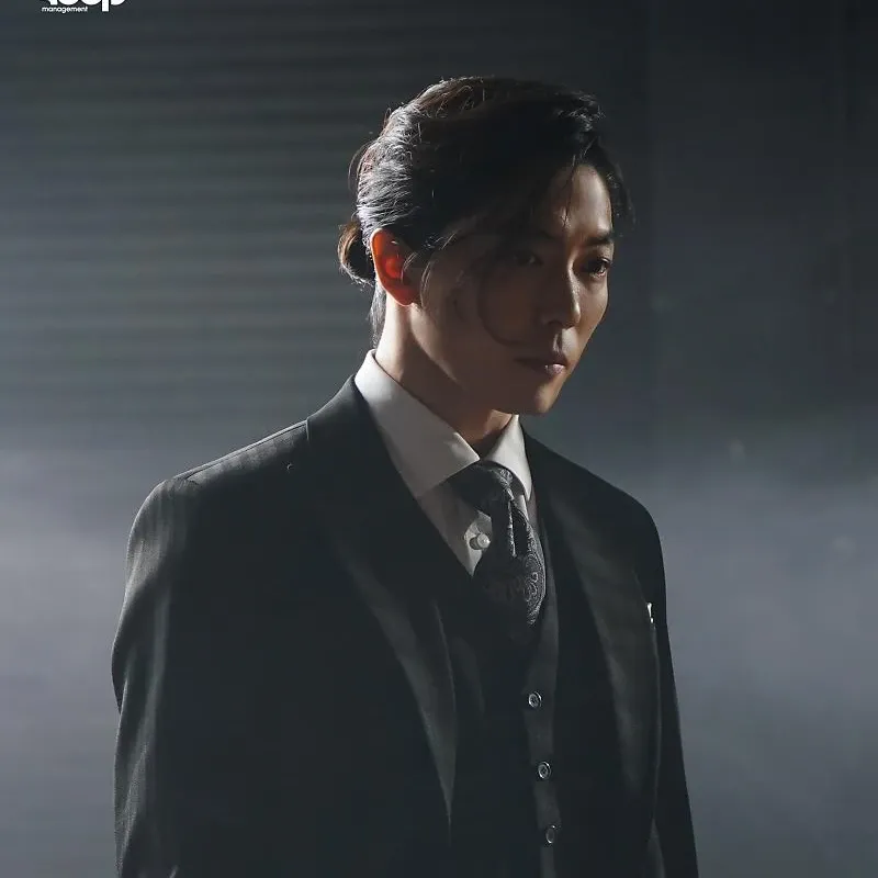 Foto terbaru dari Kim Jaewook