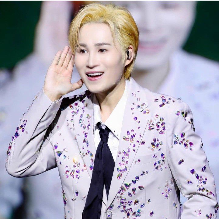 Foto kegiatan terbaru dari Kim Heejae