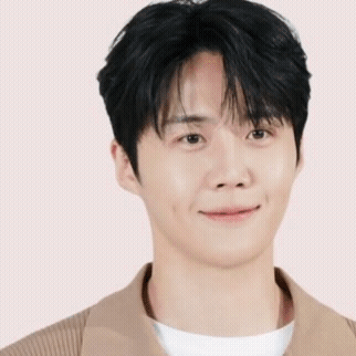 Cuplikan di balik layar dari Kim Seonho