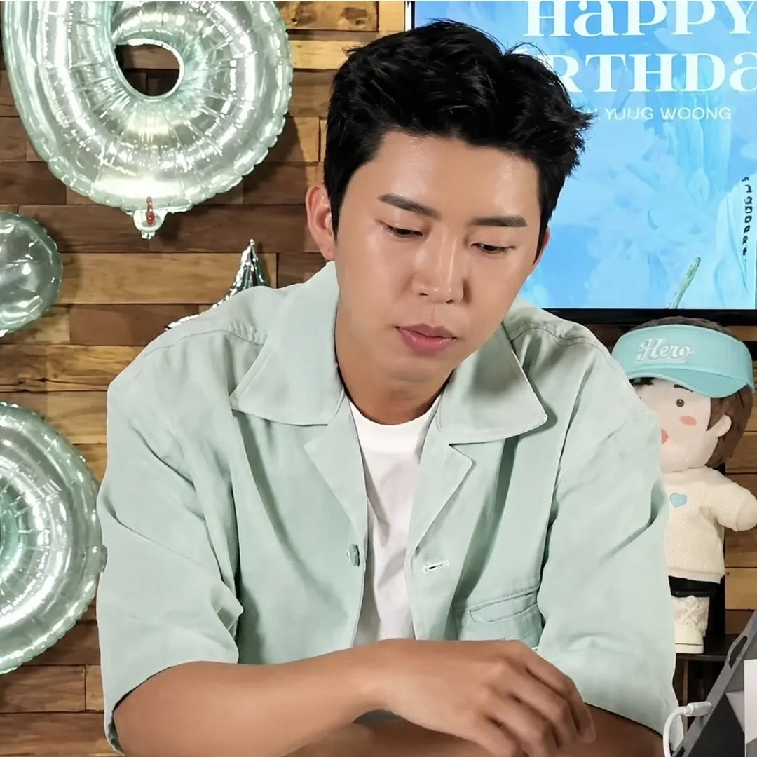 Cuplikan di balik layar dari Lim Youngwoong