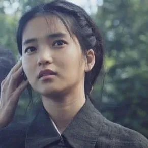 A moment captured by a fan of Kim Taeri