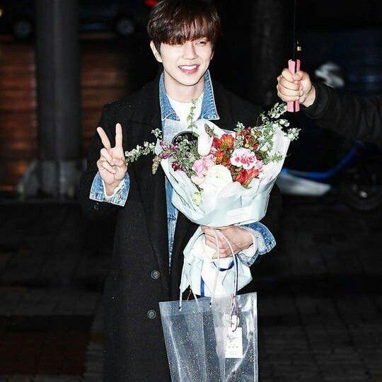 Behind-the-scenes cut of Yoo Seungho