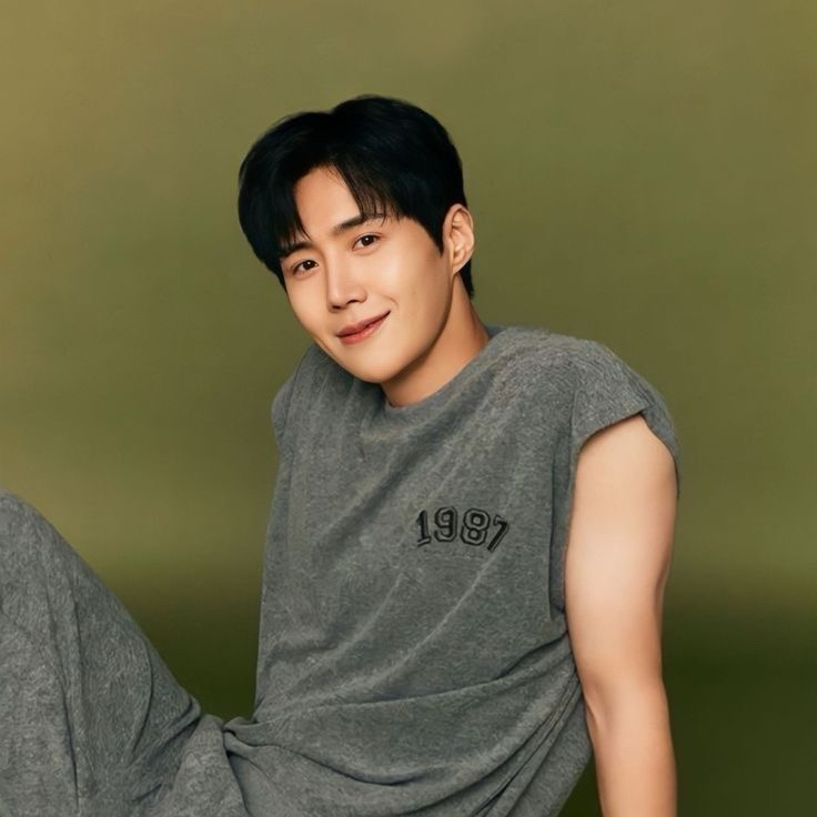 Foto kegiatan terbaru dari Kim Seonho