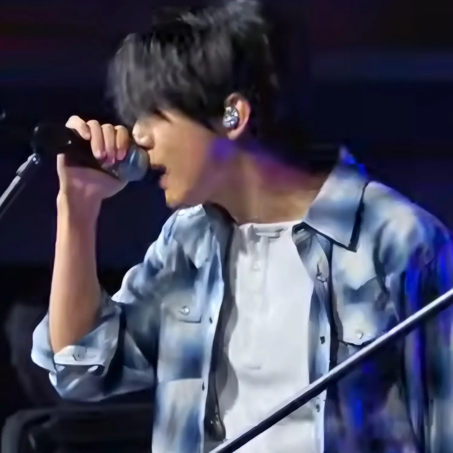 Latest photo of Lee Seungyoon