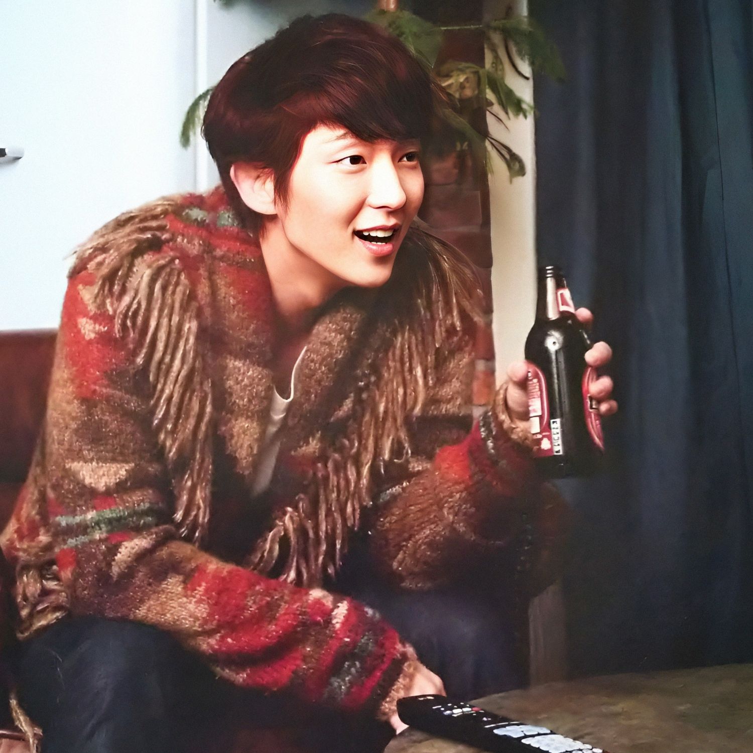 Behind-the-scenes cut of Lee Joongi