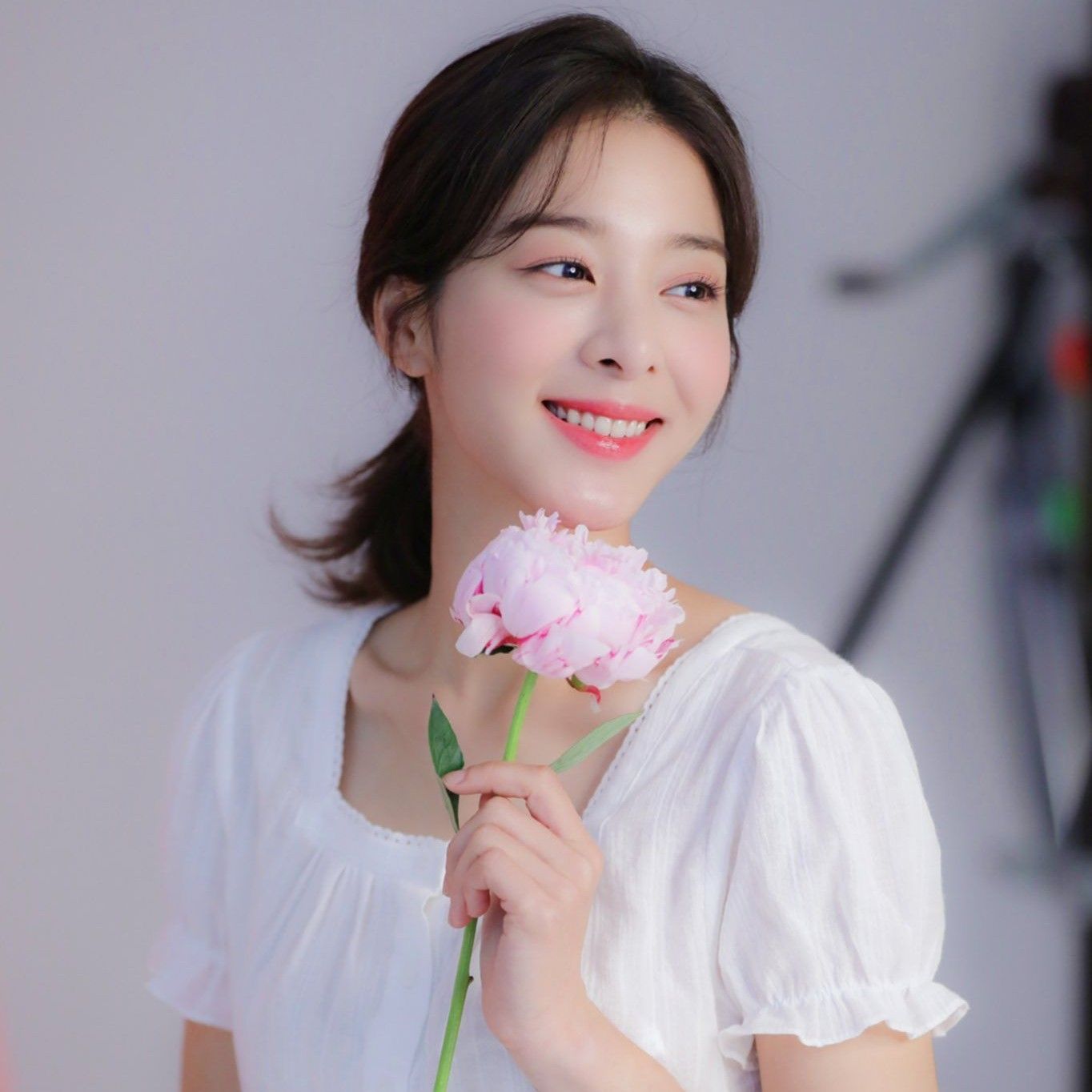 Recent activity shot of Seol Inah