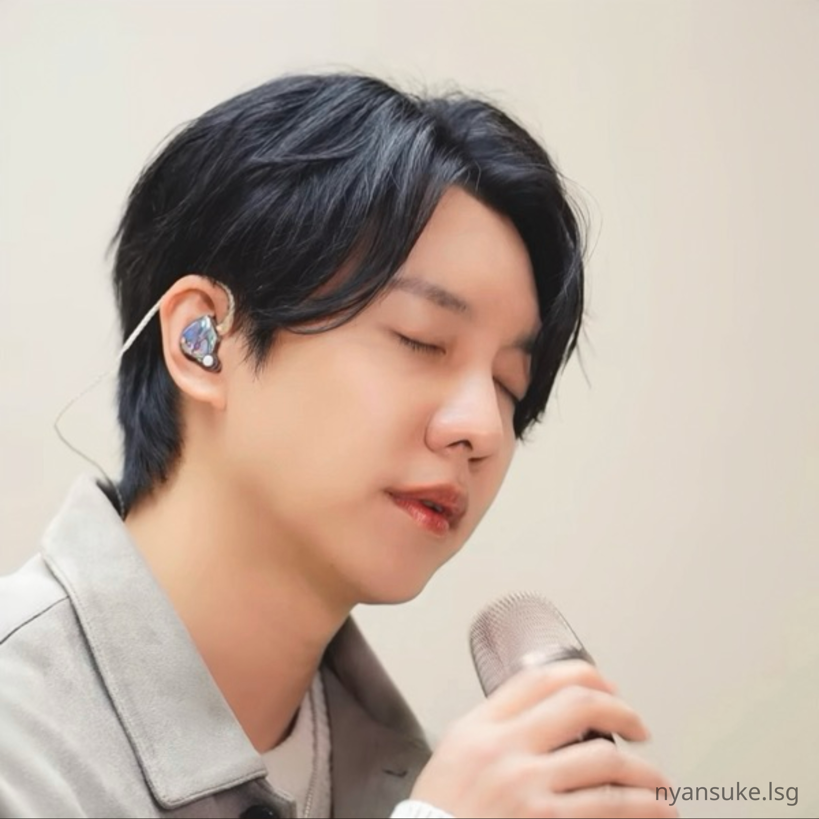 イ・スンギの最近の活動ショット