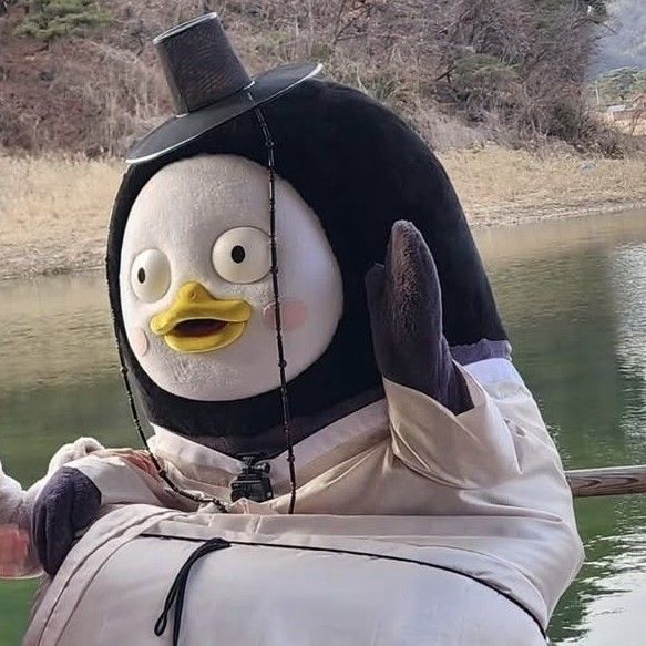 朋秀的最新照片