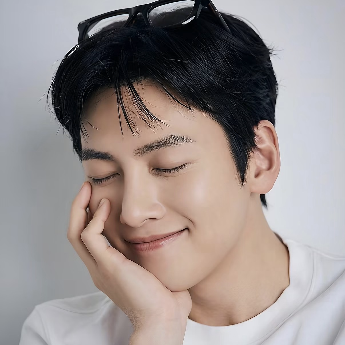 A moment captured by a fan of Ji Changwook