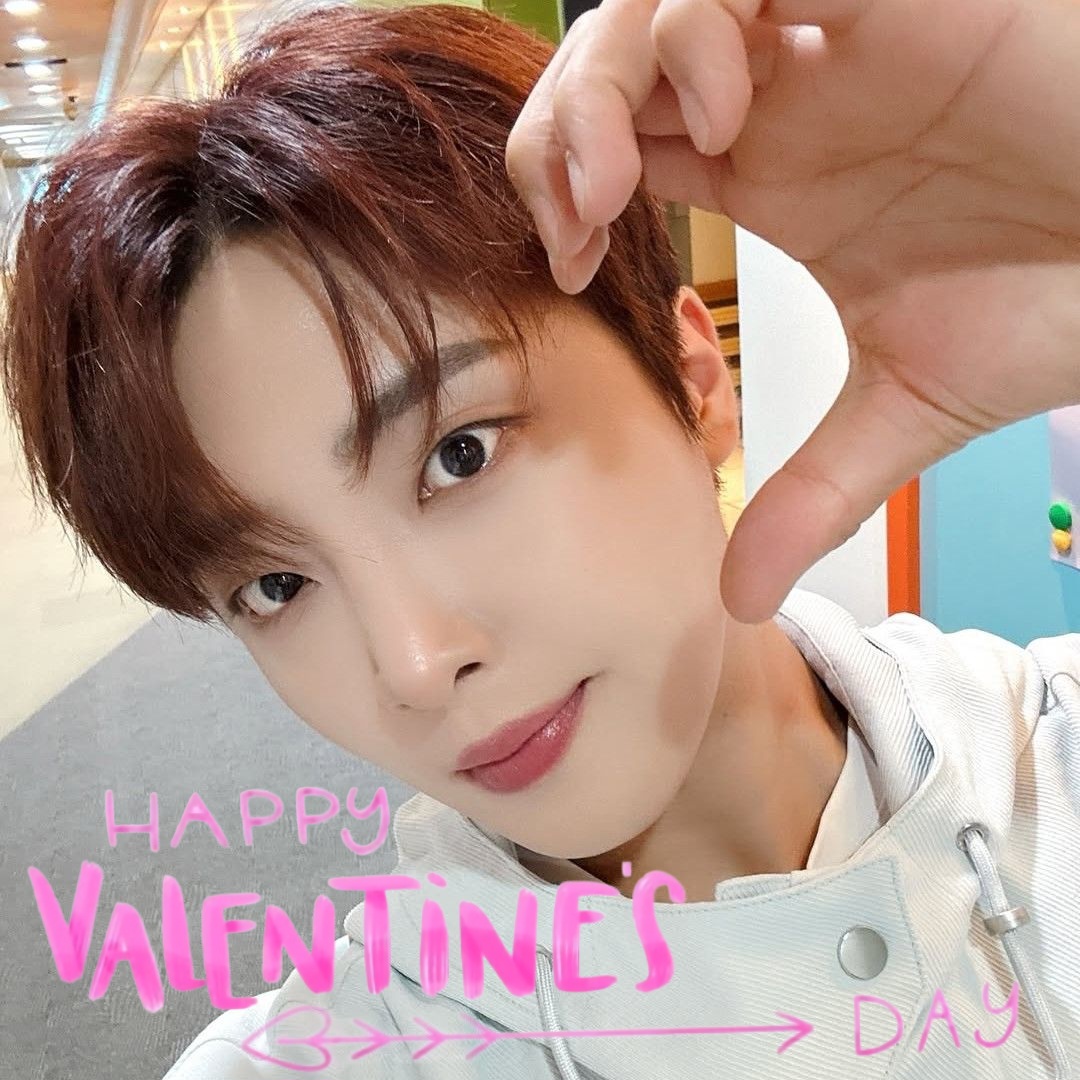 팬들이 사랑한 인기 셀럽 게시글