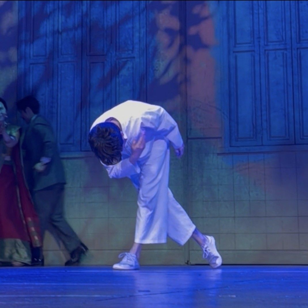 Behind-the-scenes cut of Park Jeongmin