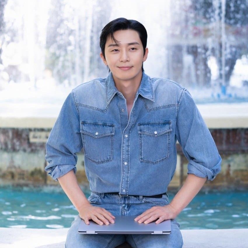 Latest photo of Park Seojoon