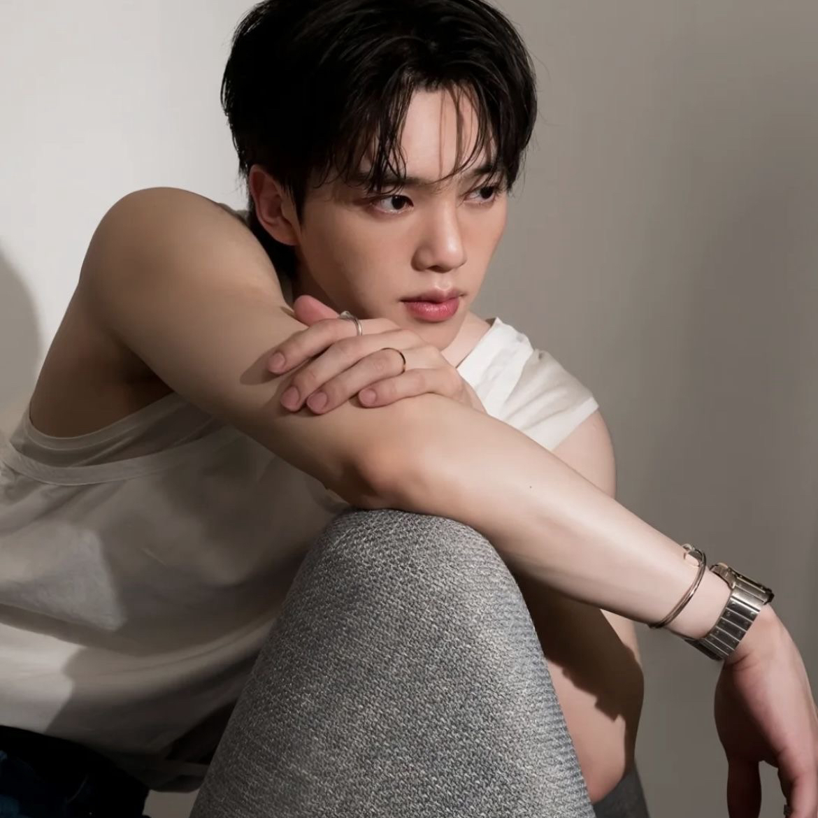 Behind-the-scenes cut of Song Kang