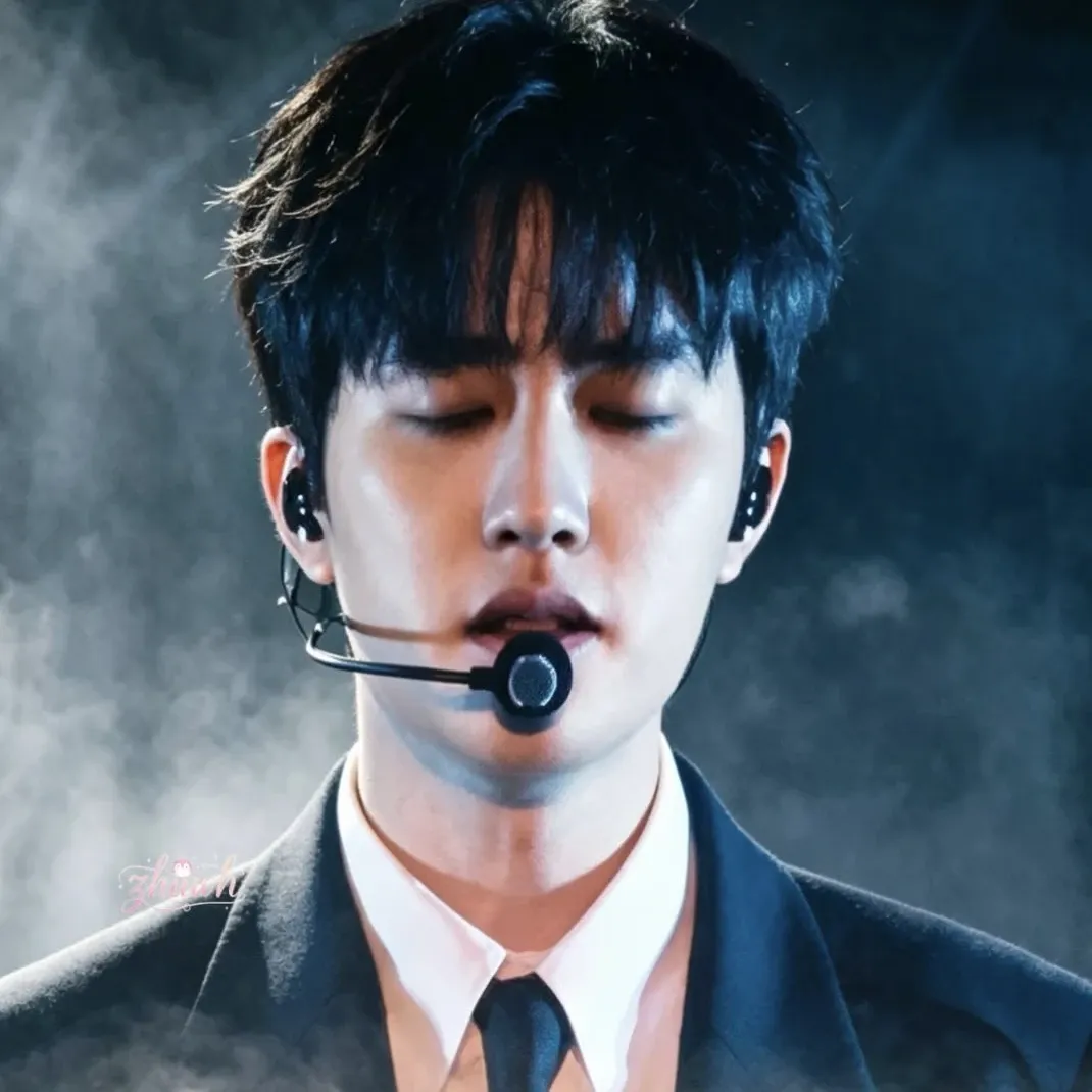 Foto terbaru dari Doh Kyungsoo (D.O.)