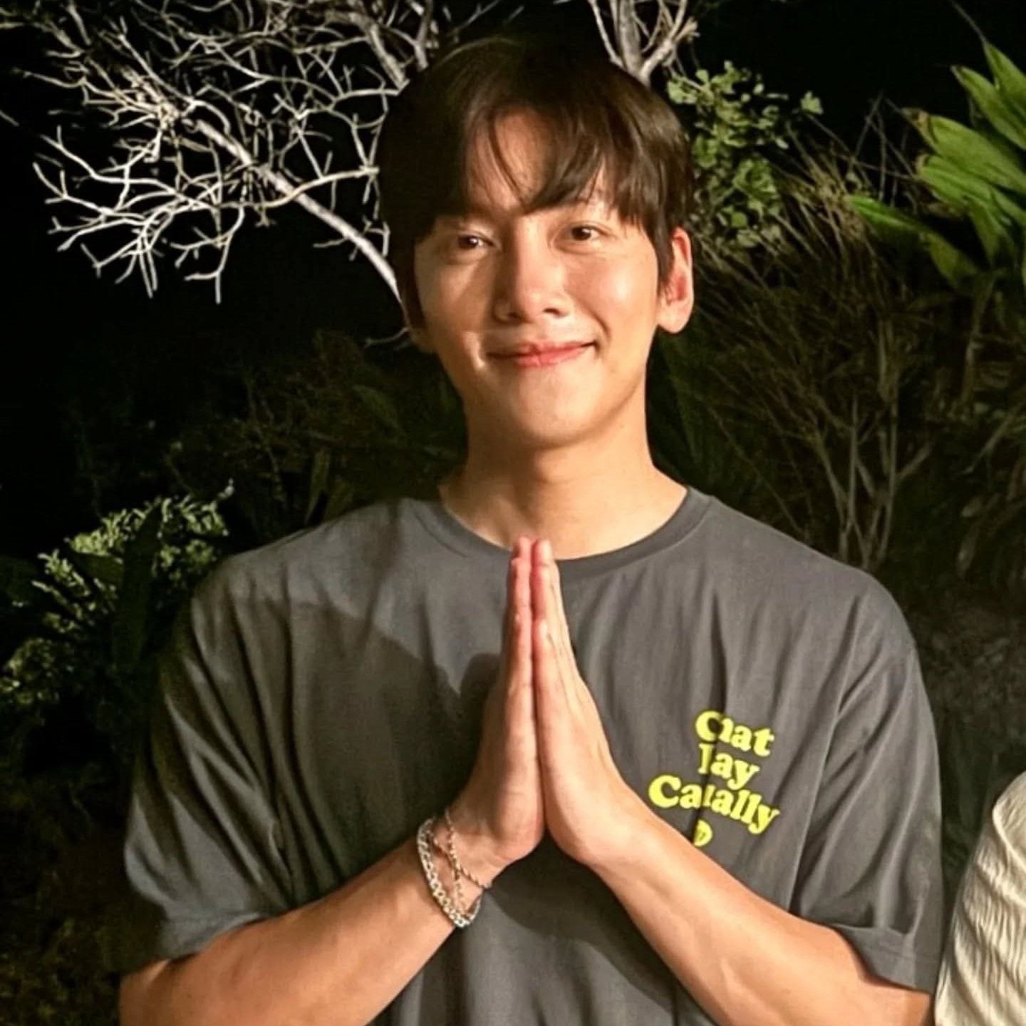 Behind-the-scenes cut of Ji Changwook