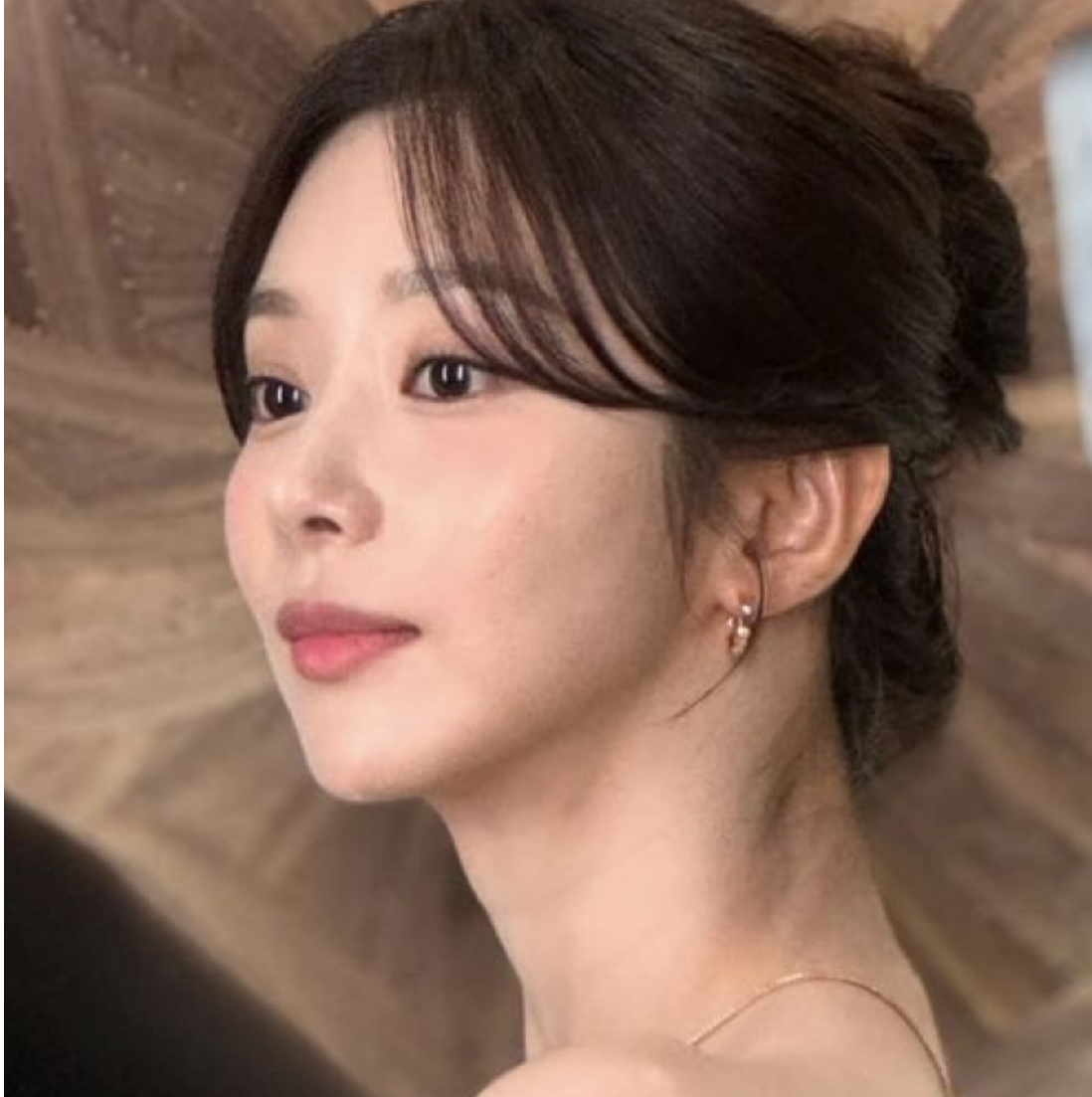 Latest photo of Lee Joobeen