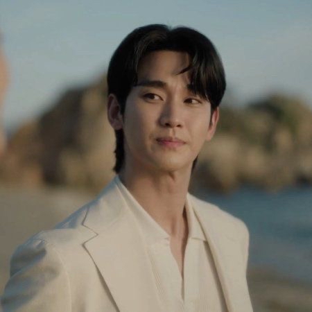 Latest photo of Kim Soohyun