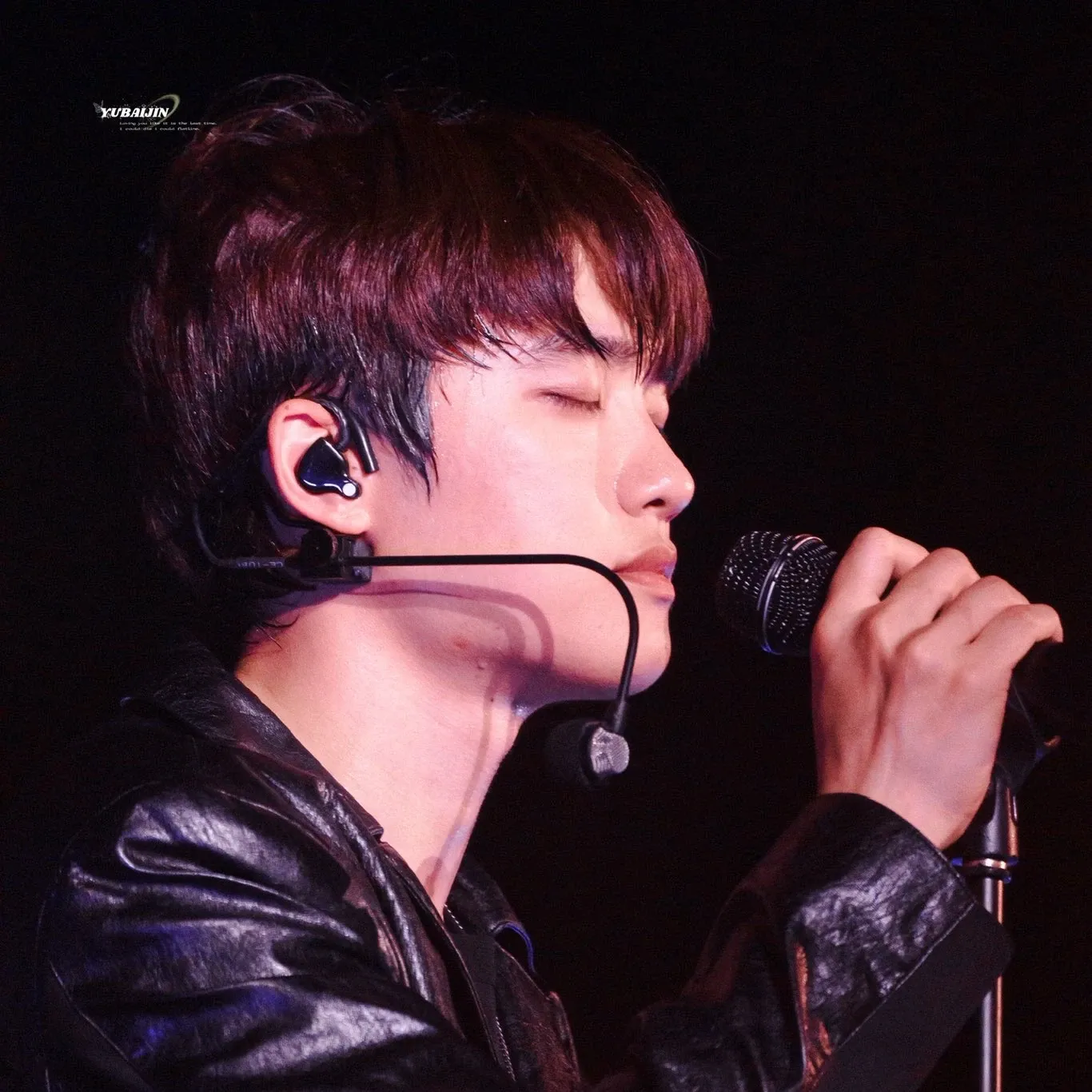 Momen yang diabadikan oleh penggemar Doh Kyungsoo (D.O.)