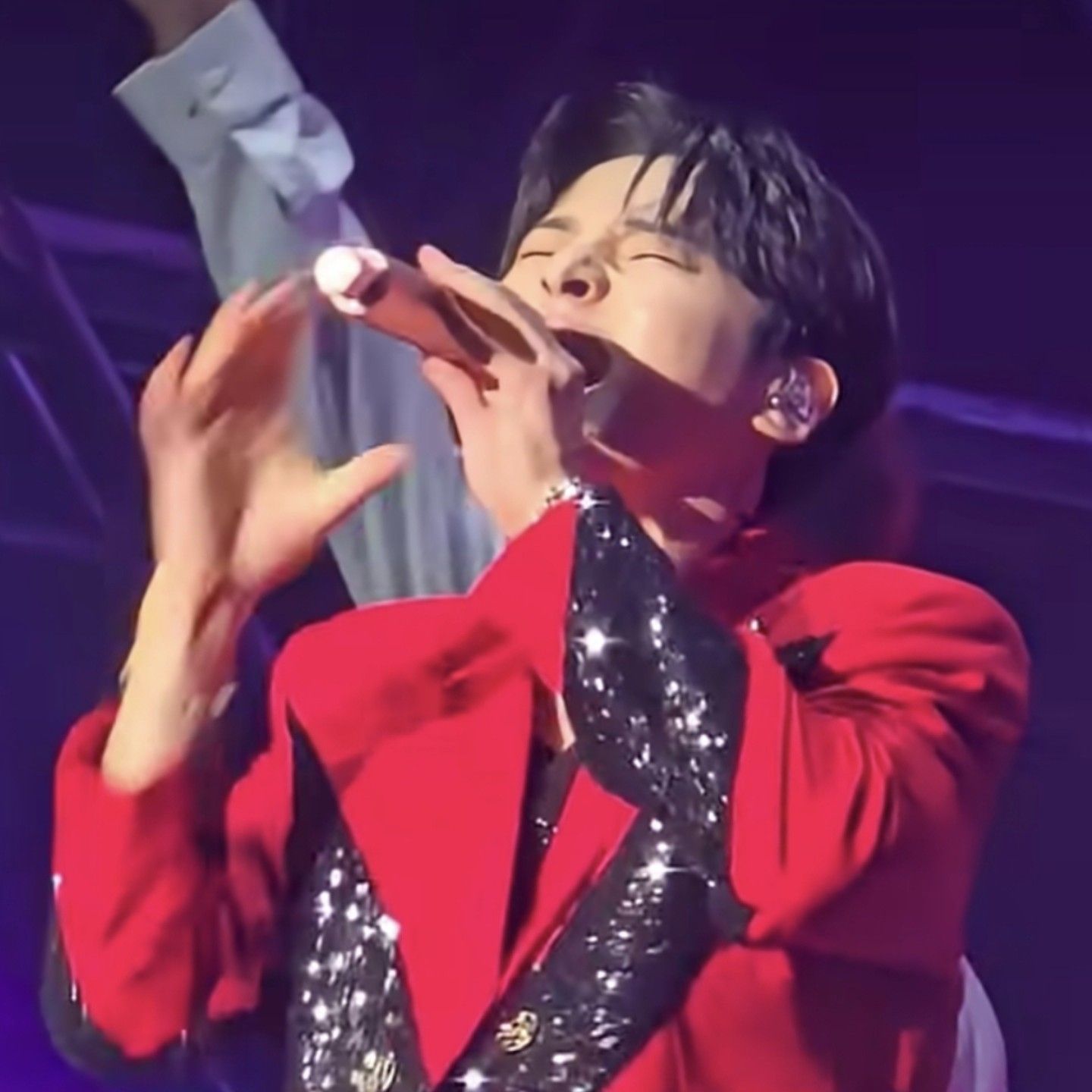 Latest photo of Seong Ri