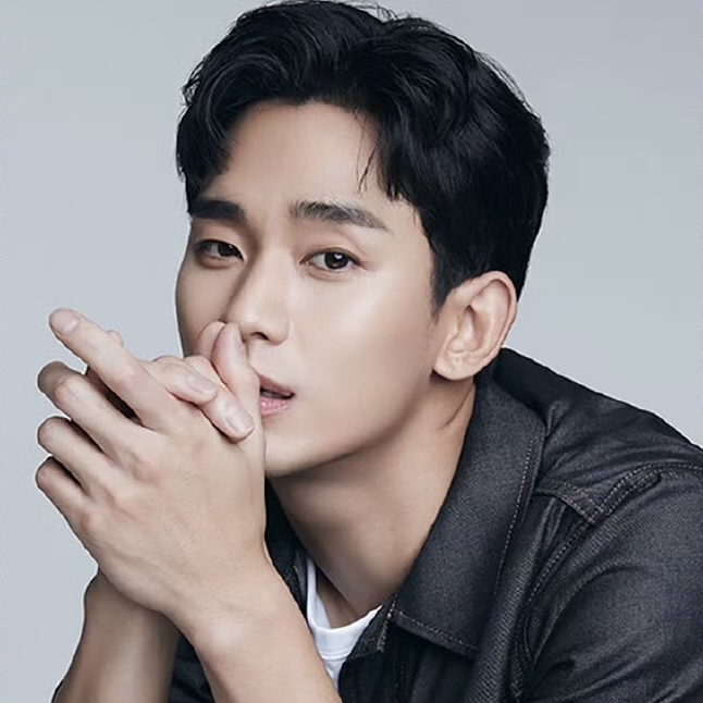 Behind-the-scenes cut of Kim Soohyun