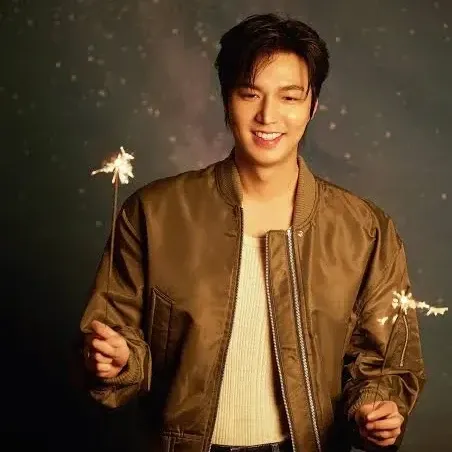 Latest photo of Lee Minho