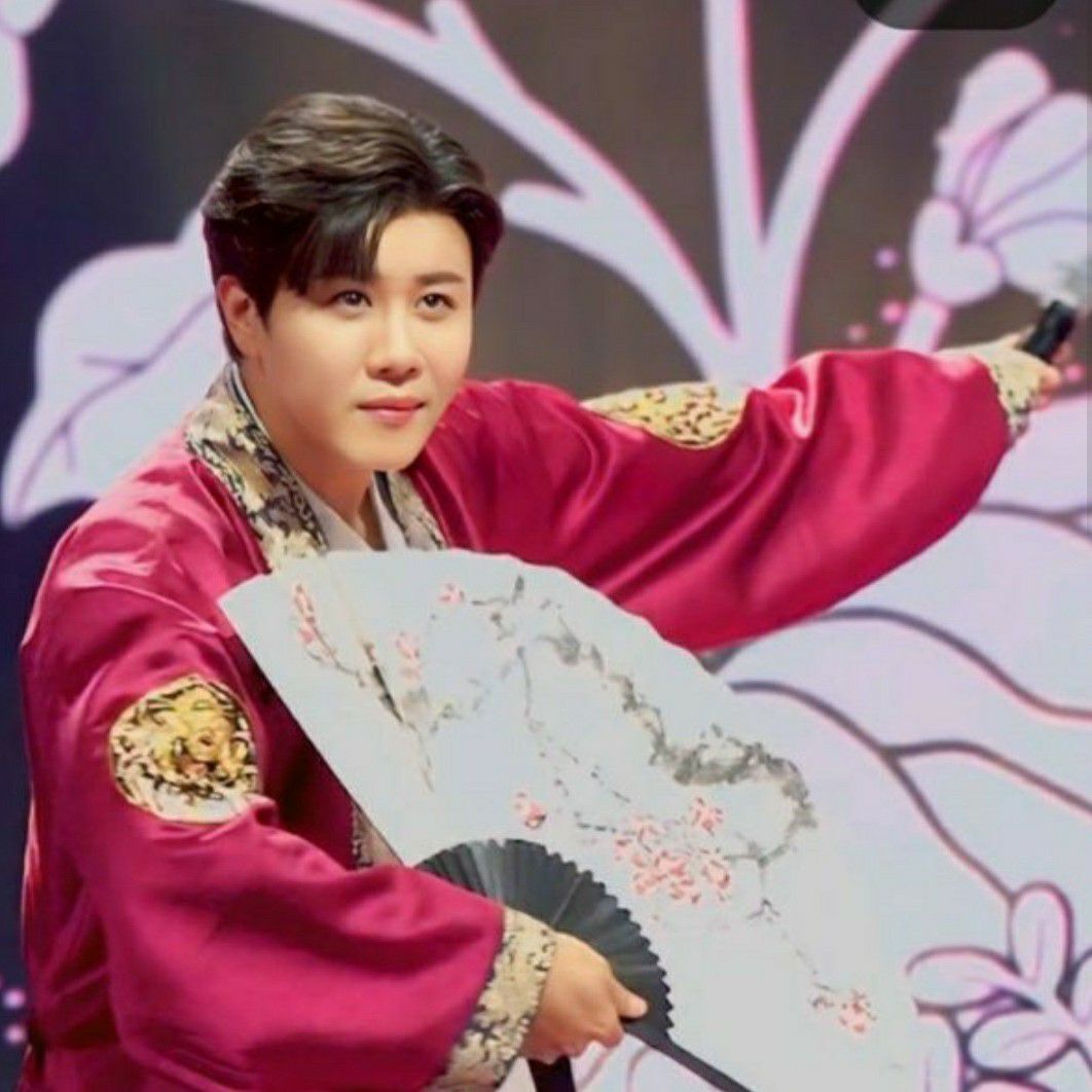 Behind-the-scenes cut of Jin Haesung