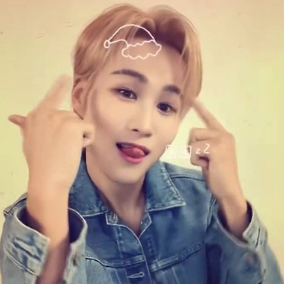 김희재 최근 활동샷