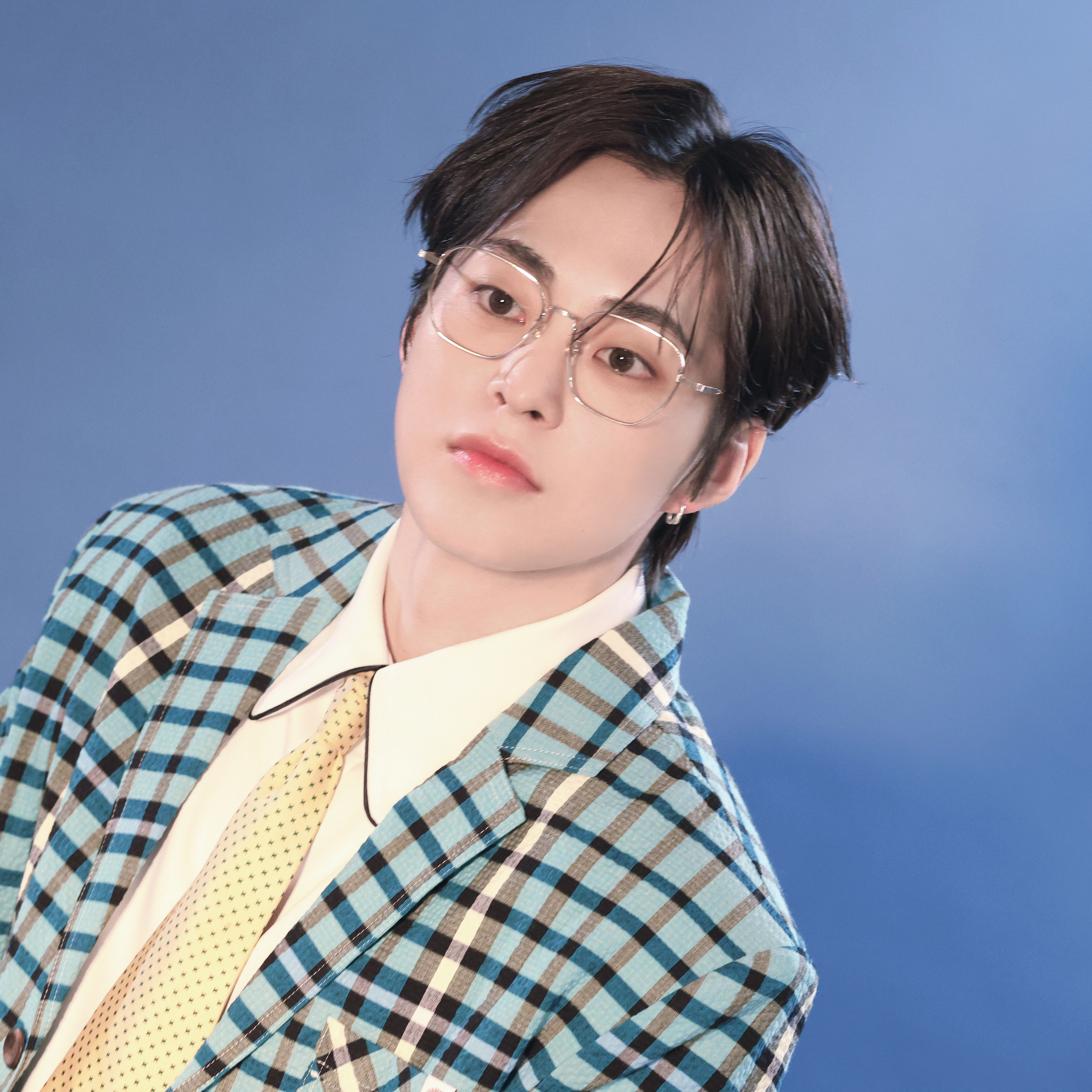 都暻秀 (D.O.)的幕後花絮