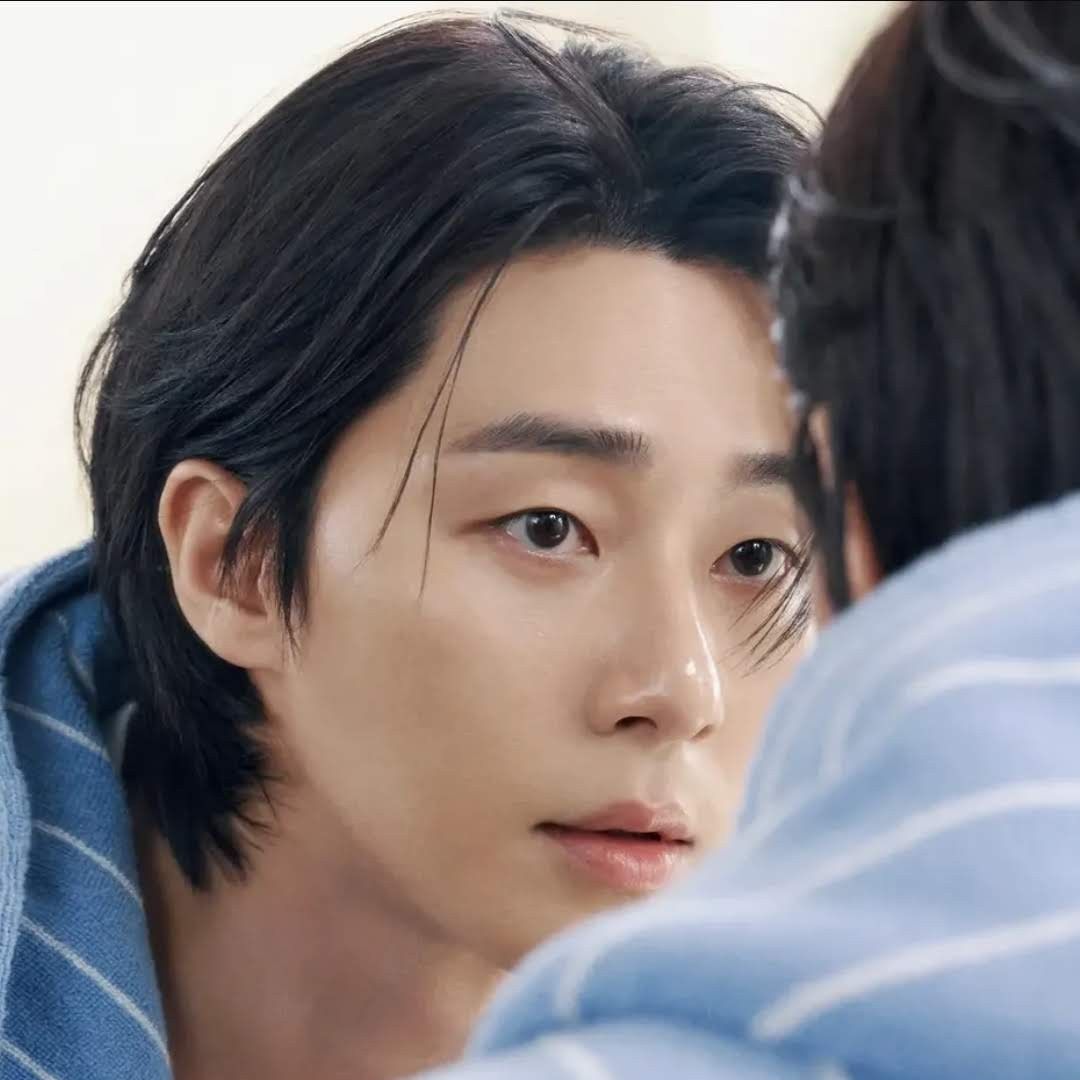 朴敘俊的最新照片